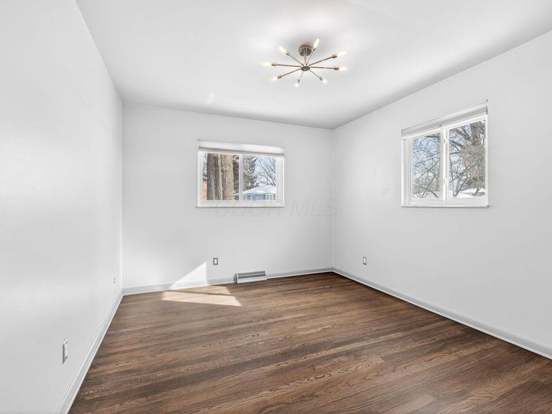 143 Serran Drive, Columbus, OH 43230 Photo 32