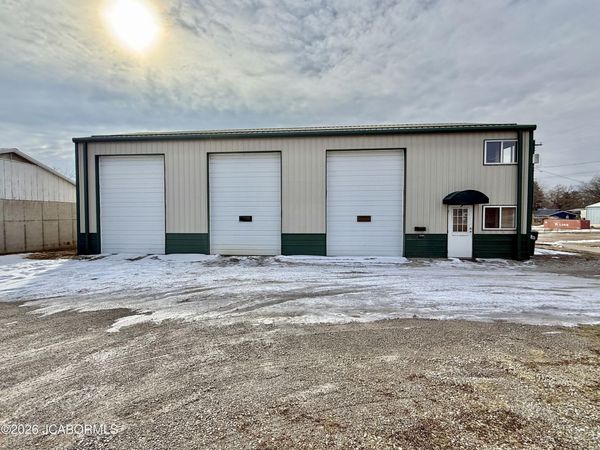 701 E BUCHANAN STREET, California, MO 65018