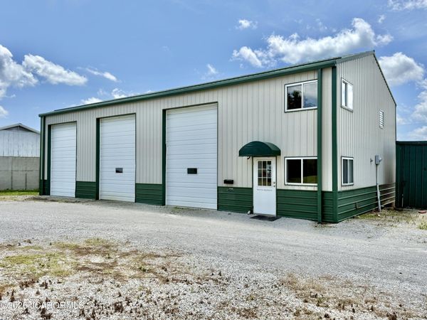 701 E BUCHANAN STREET, California, MO 65018
