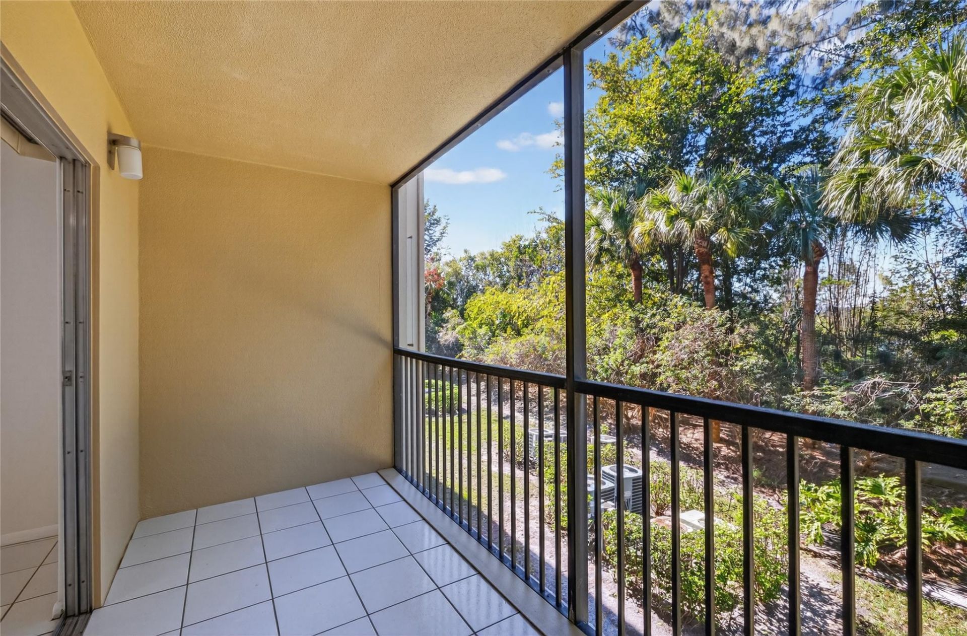 900 SW 142nd Avenue, Unit 213l, Pembroke Pines, FL 33027 Photo