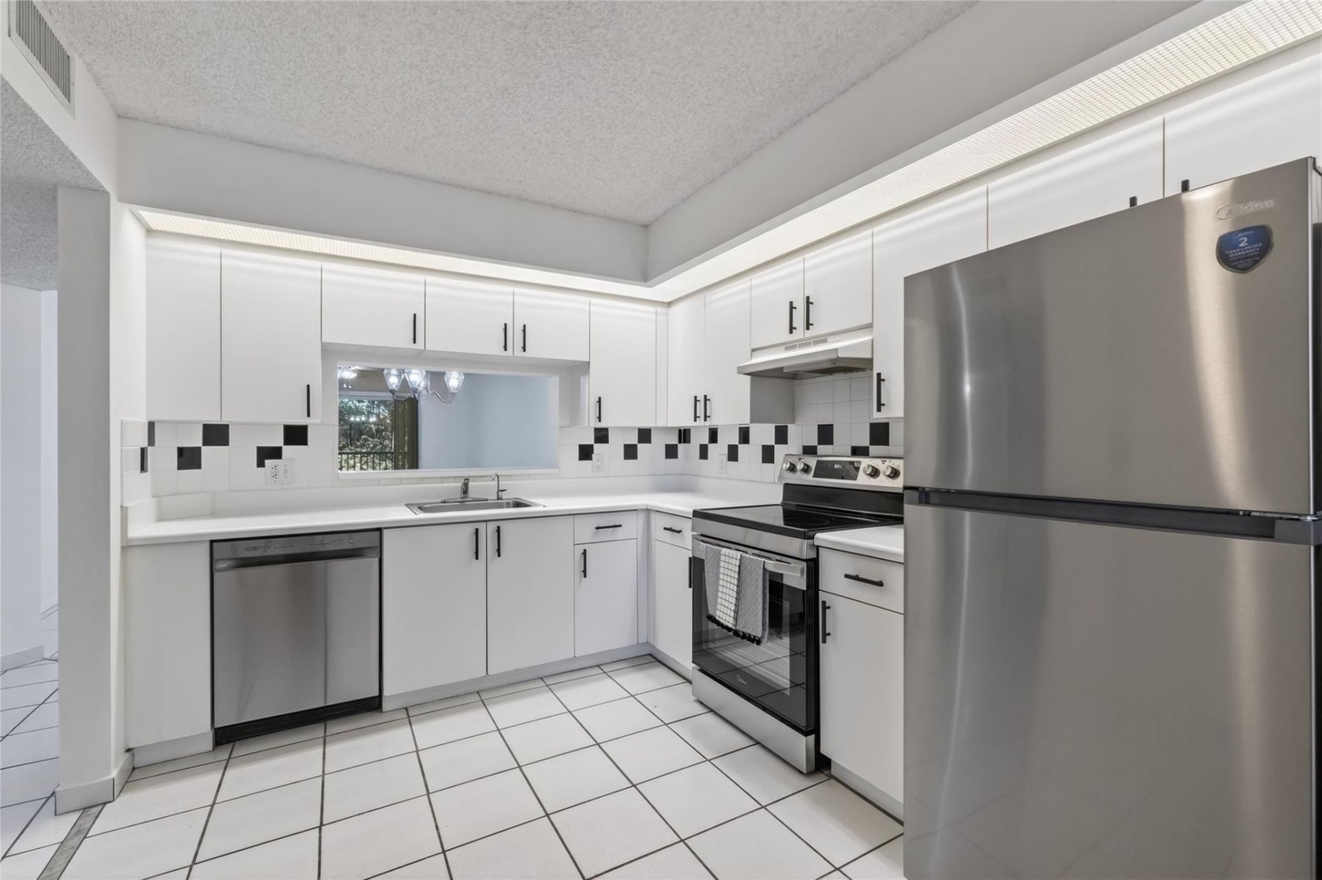 900 SW 142nd Avenue, Unit 213L, Pembroke Pines, FL 33027 Photo