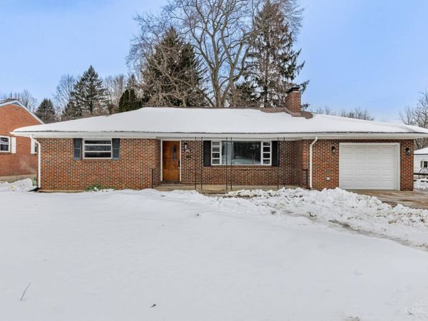2108 Sunset Avenue, Springfield, OH 45505