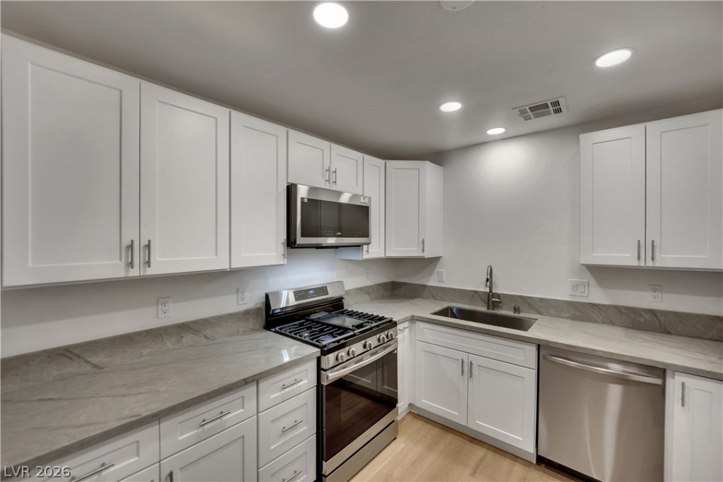 2108 Velvet Hill Avenue, Las Vegas, NV 89106 Main Photo