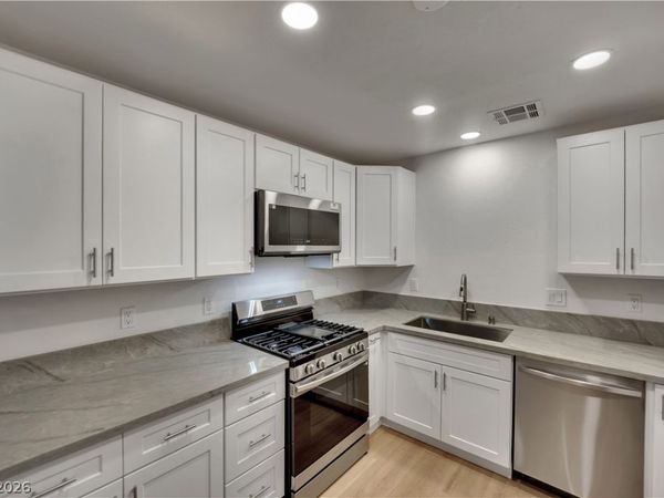 2108 Velvet Hill Avenue, Las Vegas, NV 89106