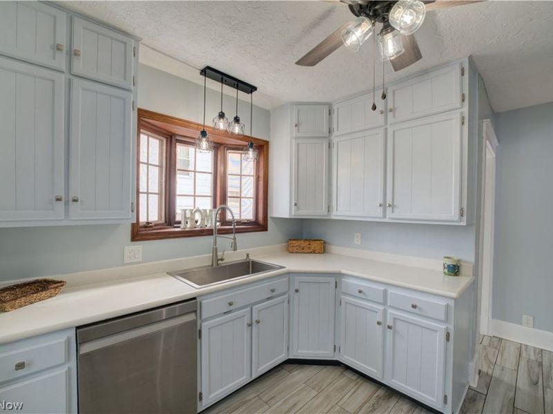 855 Osborn Avenue, Lorain, OH 44052 Photo 13