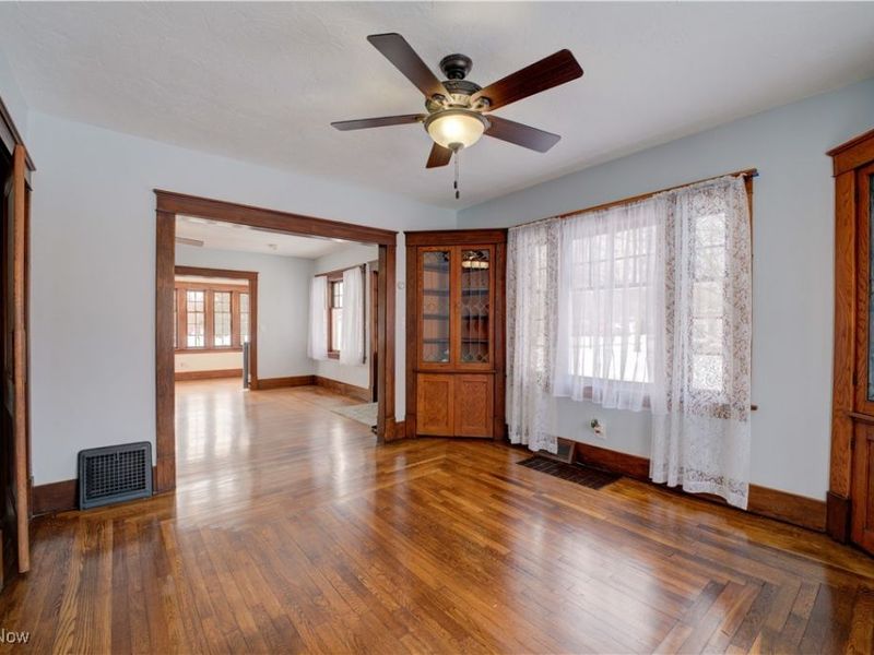 855 Osborn Avenue, Lorain, OH 44052 Photo 6