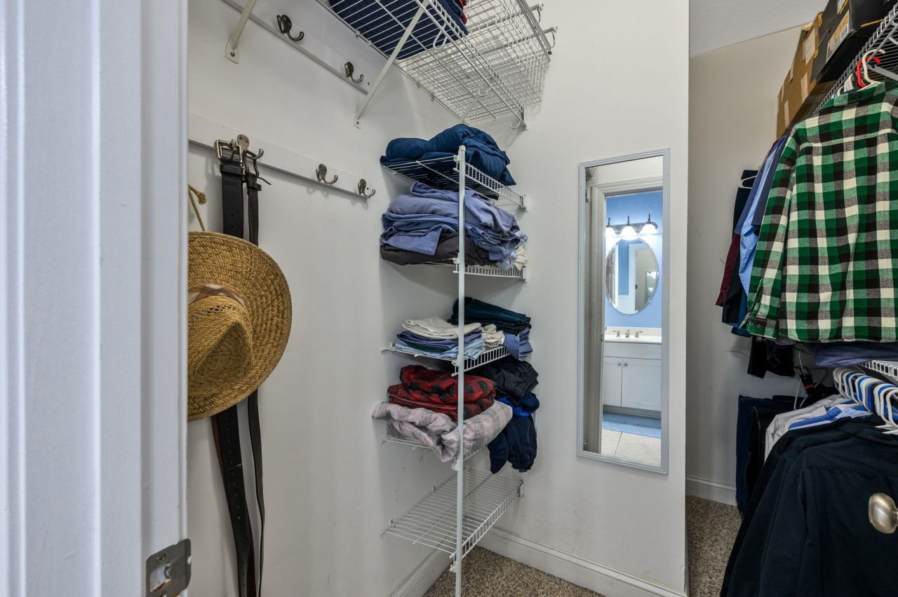 1630 Edgewood Dr. Photo 20