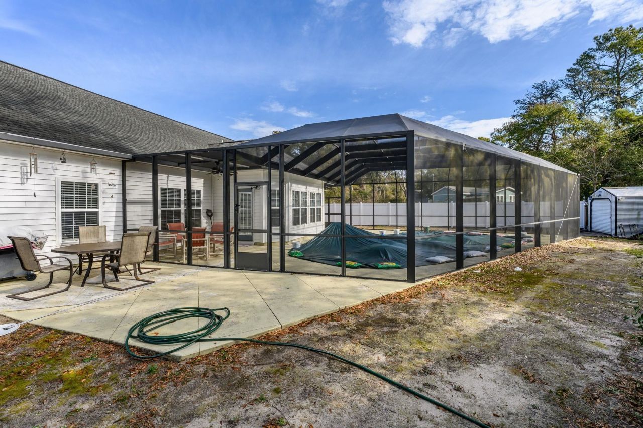 1630 Edgewood Dr. Photo 29