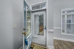 1630 Edgewood Dr. photo 4