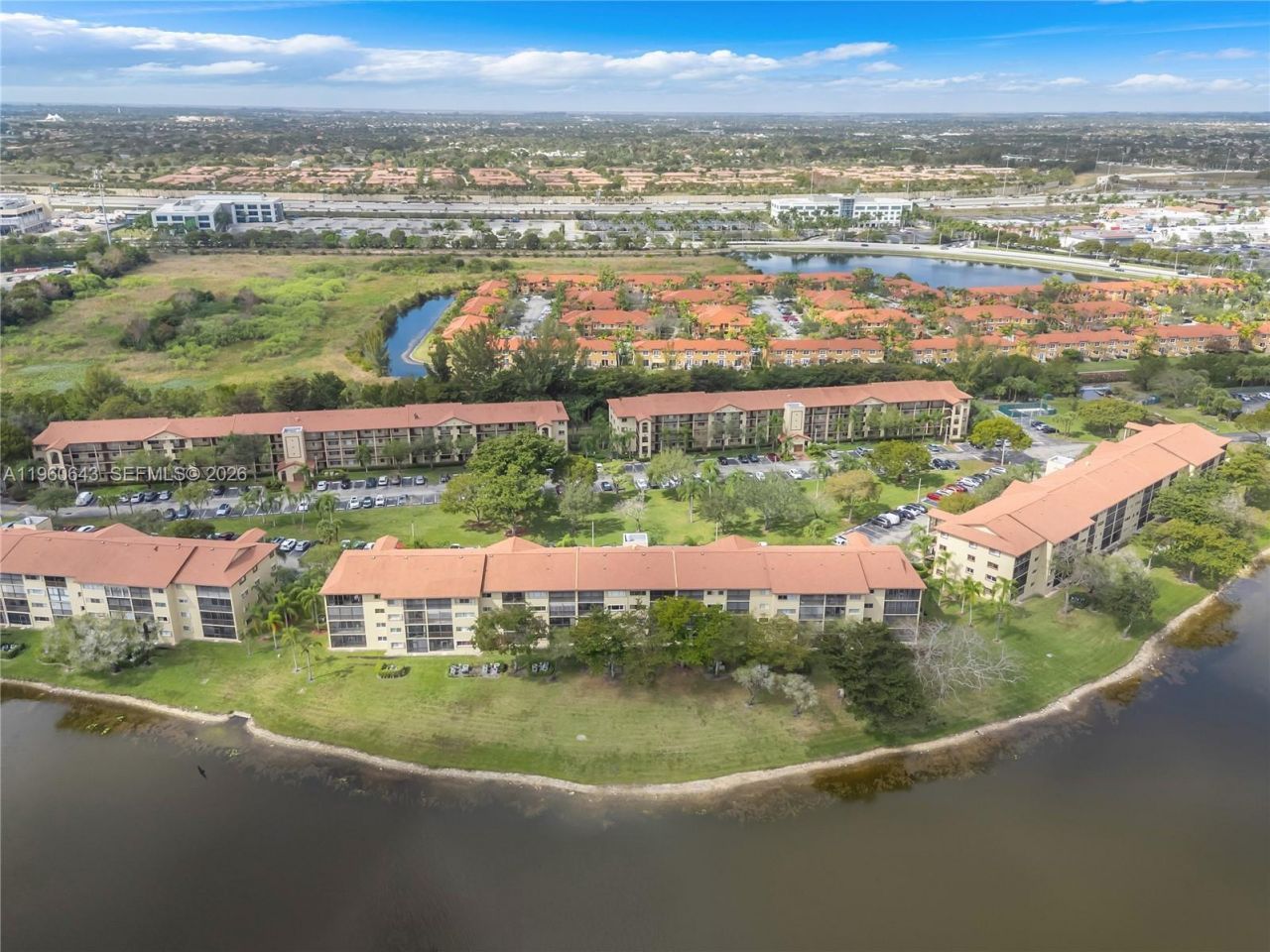 901 SW 141st Ave, Unit 405M, Pembroke Pines, FL 33027 Photo