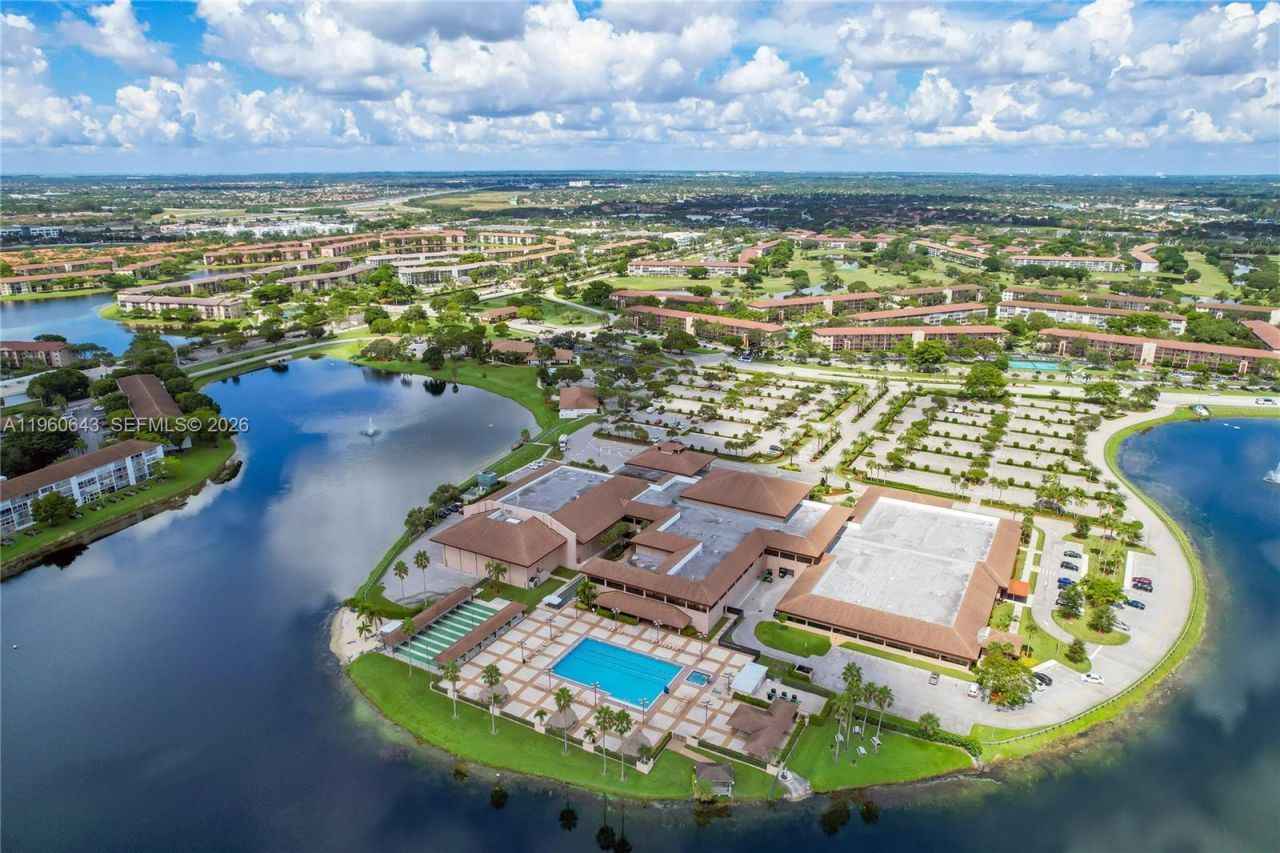 901 SW 141st Ave, Unit 405M, Pembroke Pines, FL 33027 Photo