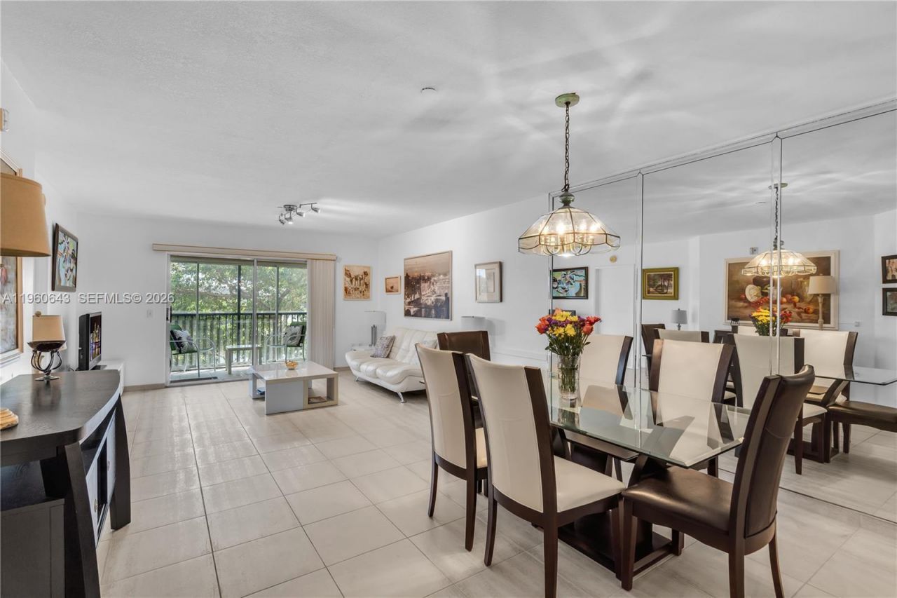 901 SW 141st Ave, Unit 405M, Pembroke Pines, FL 33027 Photo