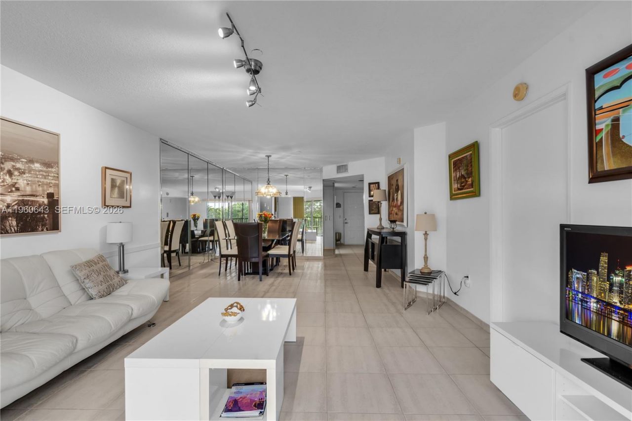 901 SW 141st Ave, Unit 405M, Pembroke Pines, FL 33027 Photo