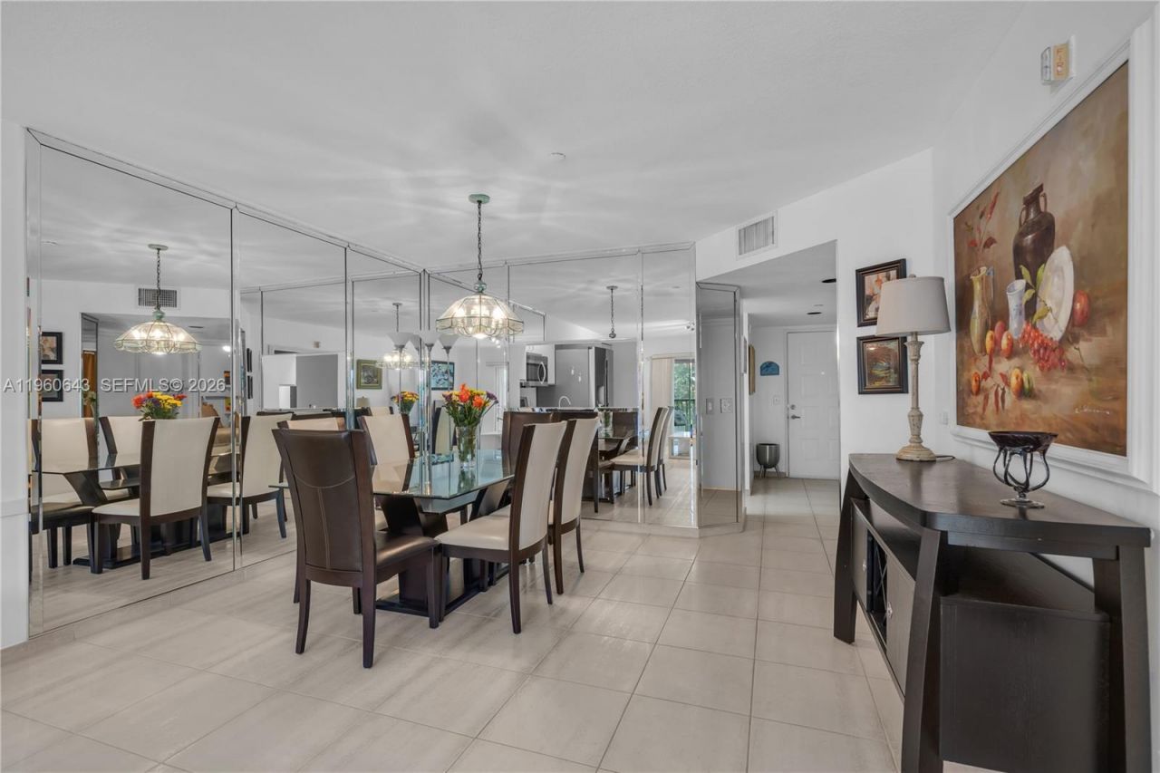 901 SW 141st Ave, Unit 405M, Pembroke Pines, FL 33027 Photo