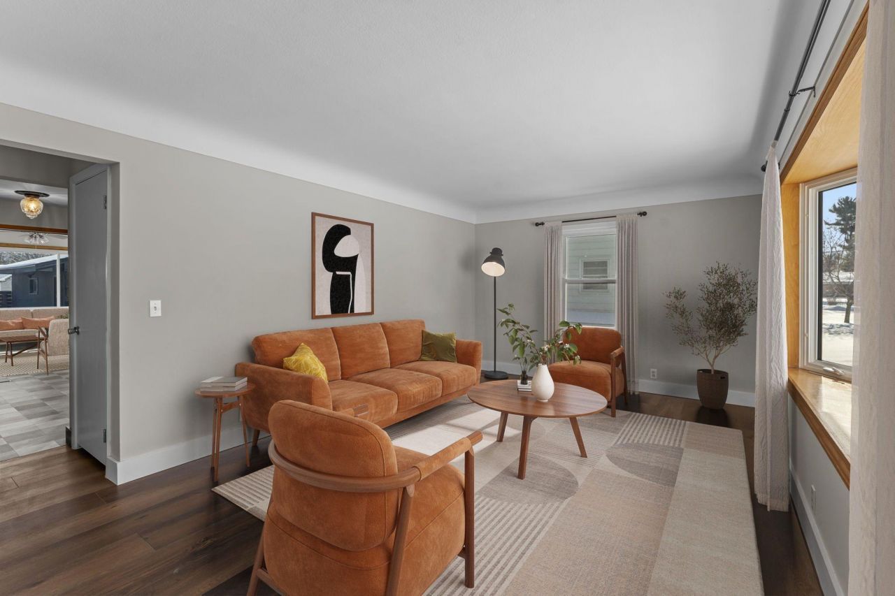 416 3rd Avenue Ne, Osseo, MN 55369 Main Photo