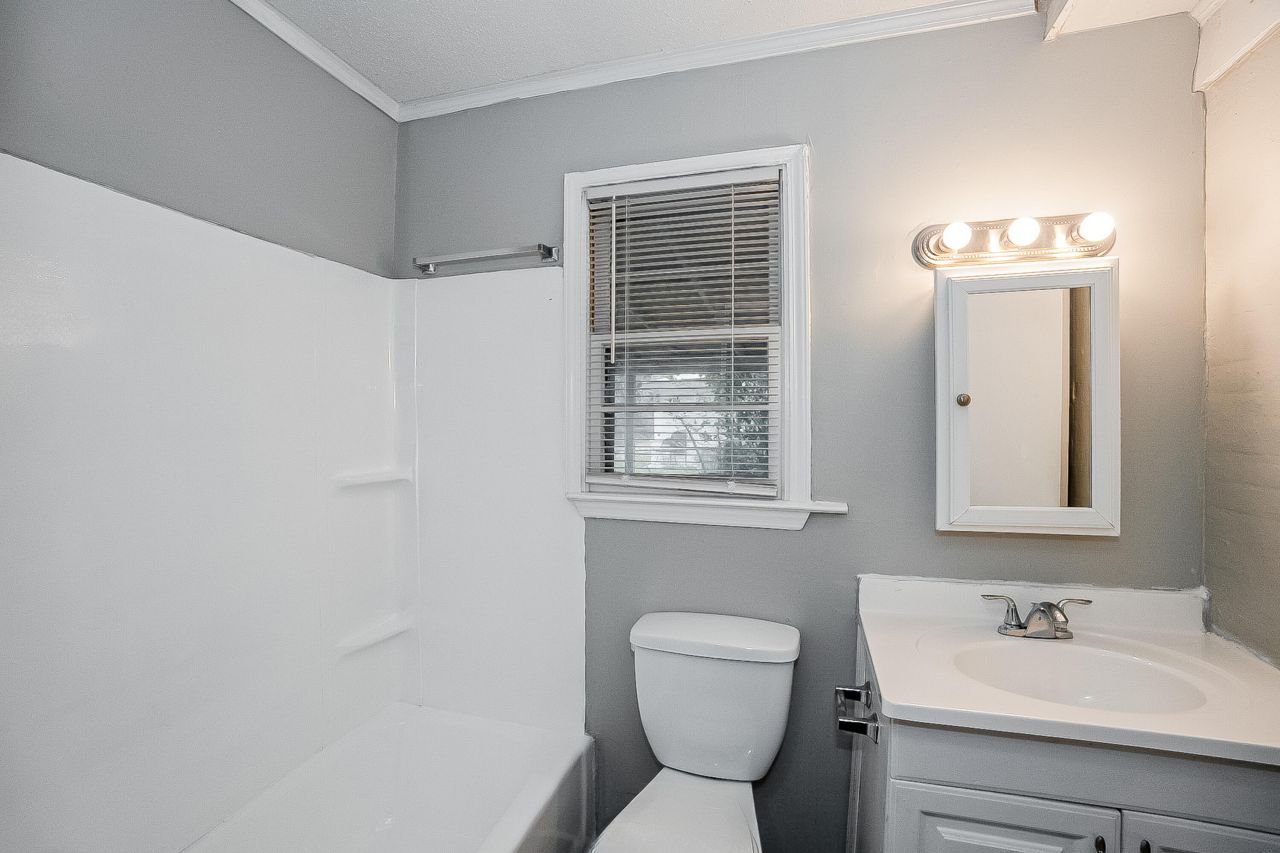 3253 Stonehaven Drive Photo 14