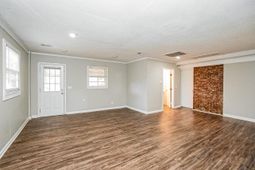 3253 Stonehaven Drive photo 4