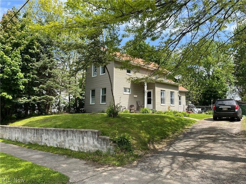 3803 Cress Road, Cleveland, OH 44111 Photo 1