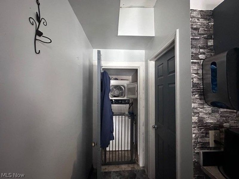 3803 Cress Road, Cleveland, OH 44111 Photo 15