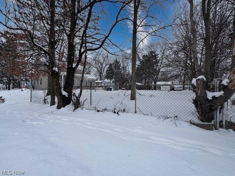 3803 Cress Road, Cleveland, OH 44111 Photo 33