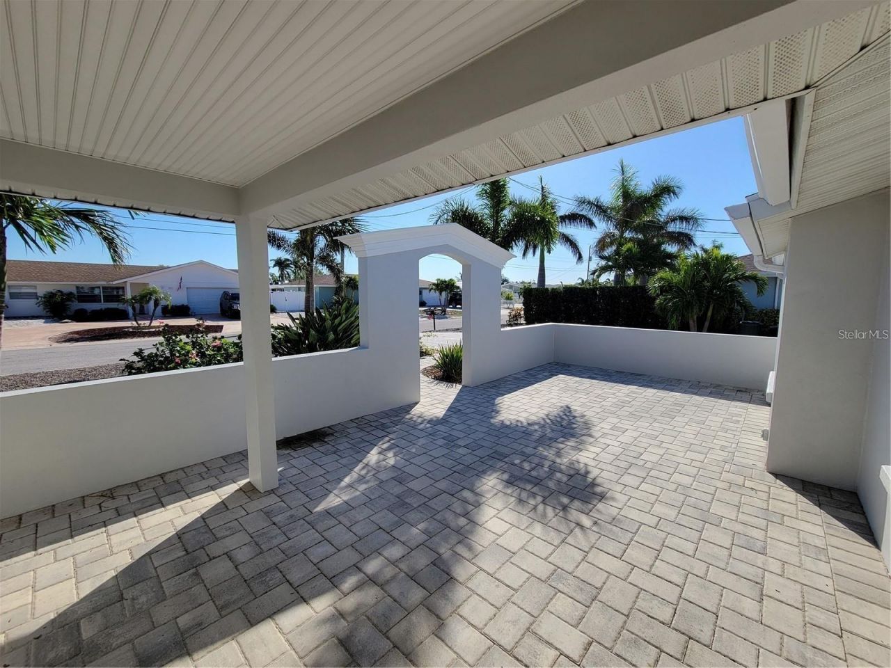 3616 Royal Palm Drive, Bradenton, FL 34210 Photo