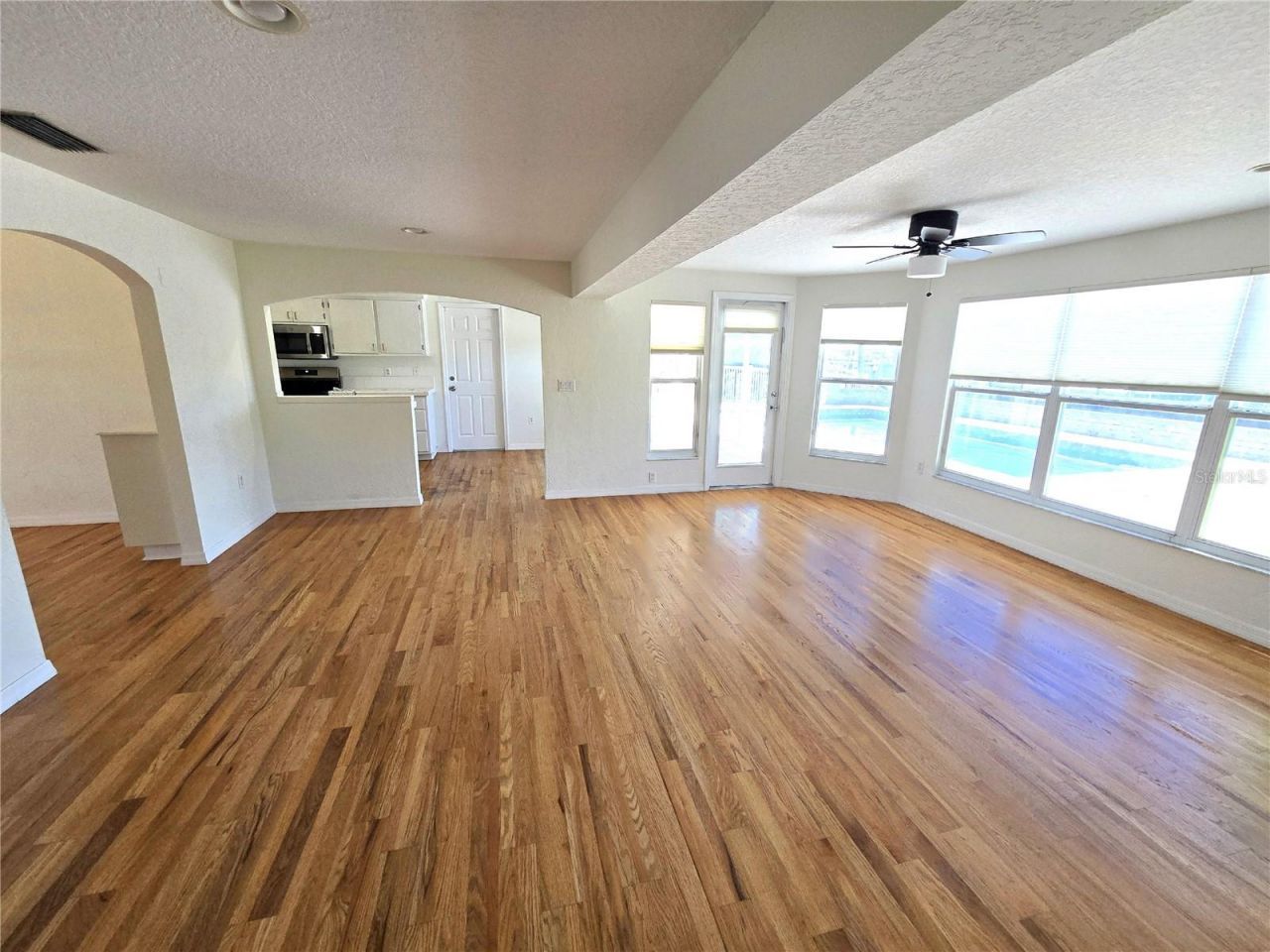 3616 Royal Palm Drive, Bradenton, FL 34210 Photo