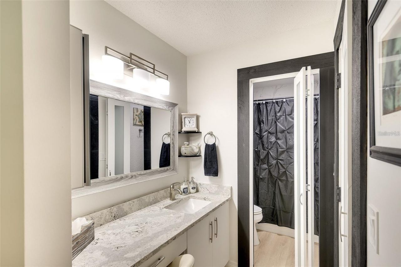 6024 28th Street W, Bradenton, FL 34207 Photo