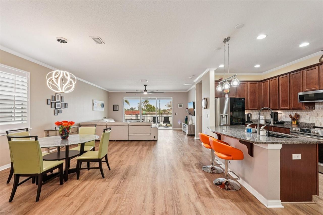 1303 Parker Den Drive, Ruskin, FL 33570 Photo