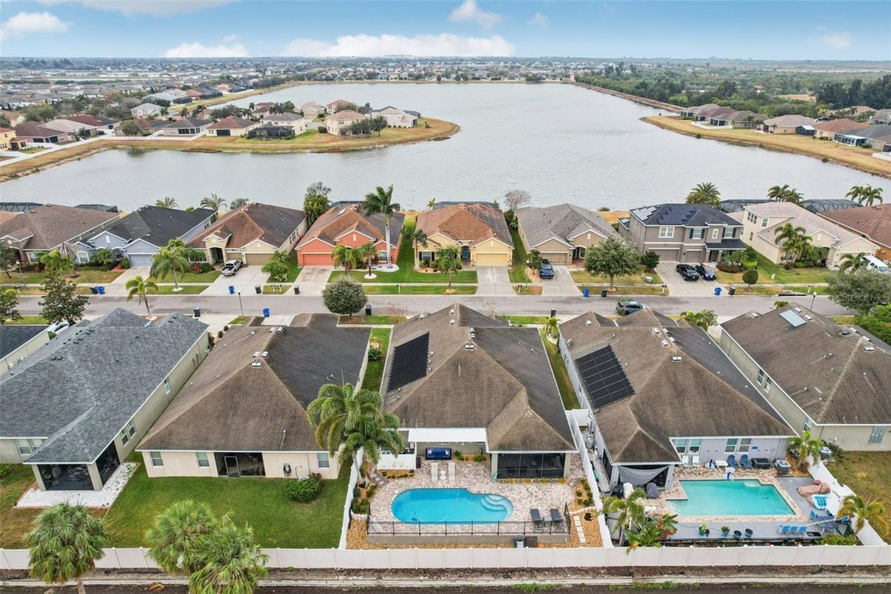 1303 Parker Den Drive, Ruskin, FL 33570 Photo