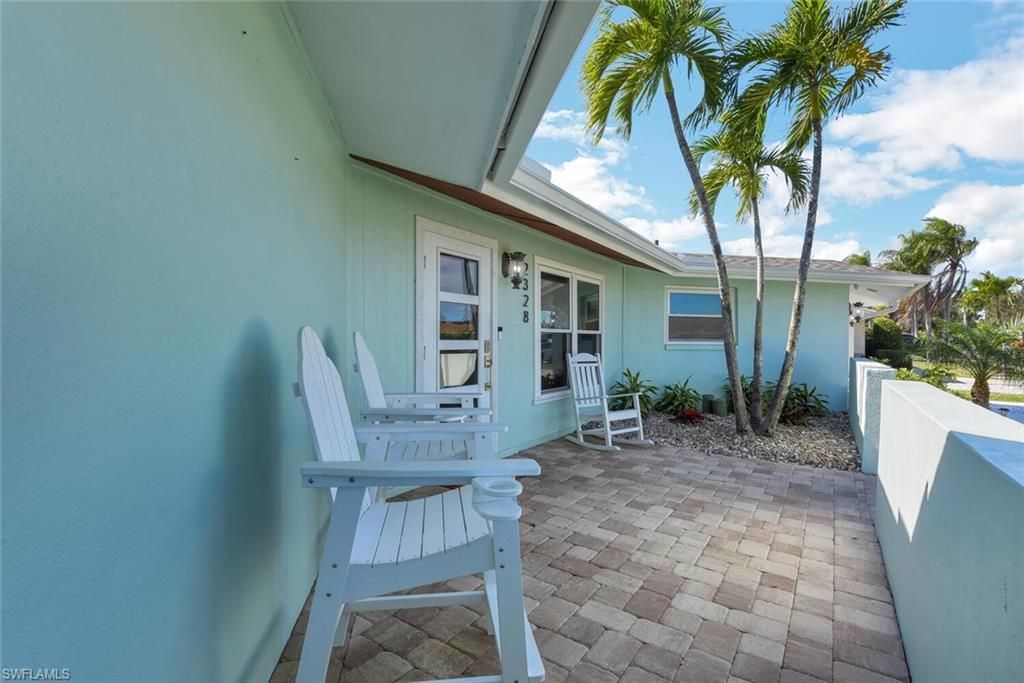 2328 Clipper Way, Naples, FL 34104 Photo