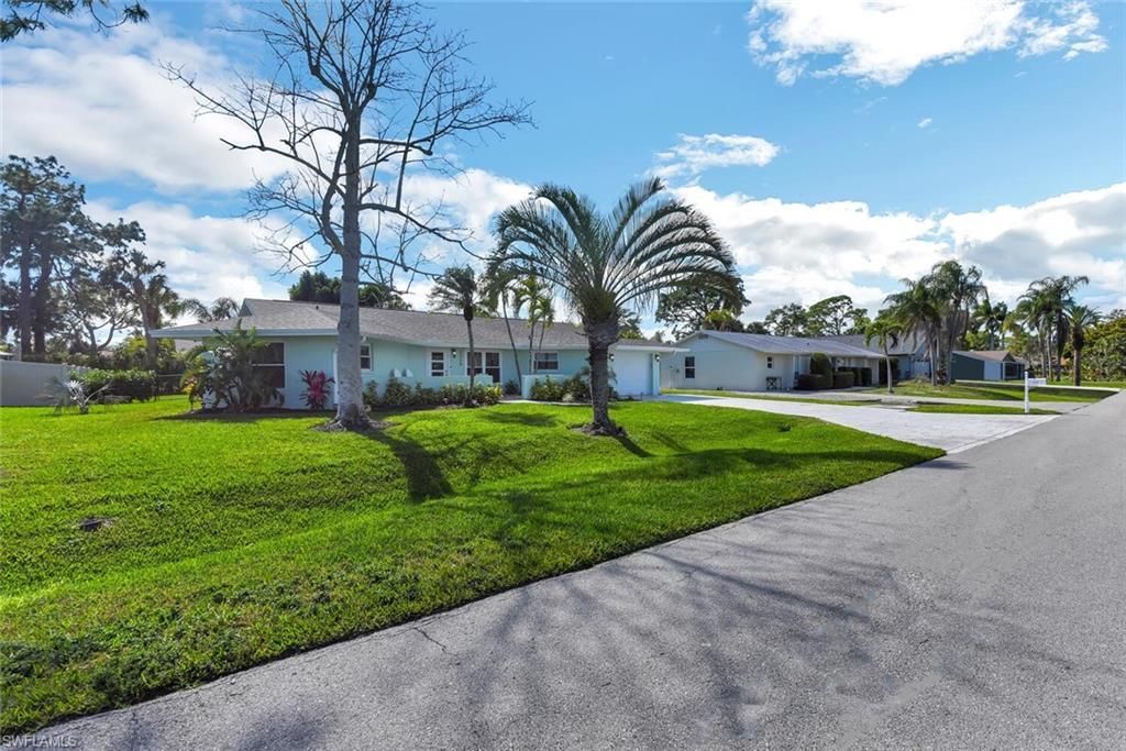 2328 Clipper Way, Naples, FL 34104 Photo