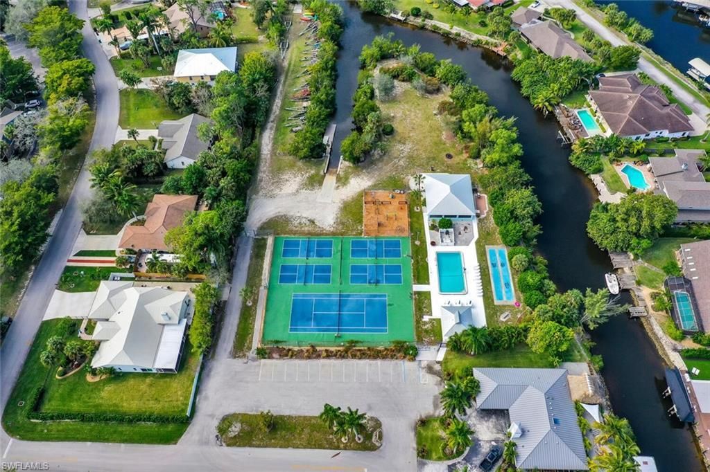 2328 Clipper Way, Naples, FL 34104 Photo