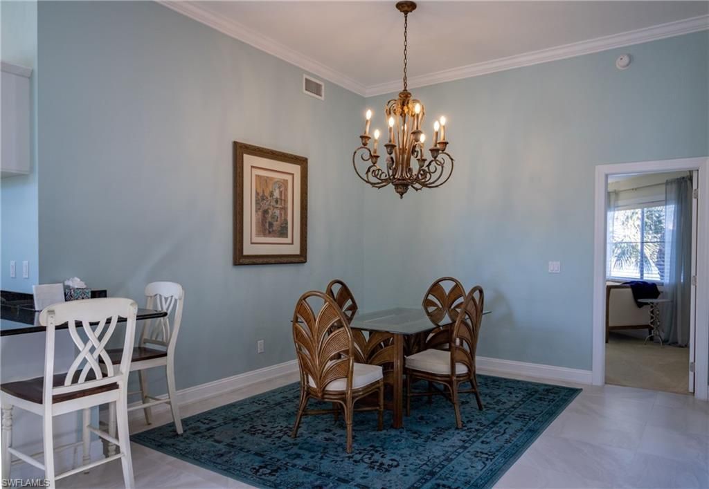2611 Citrus Lake Dr, Unit C-203, Naples, FL 34109 Photo