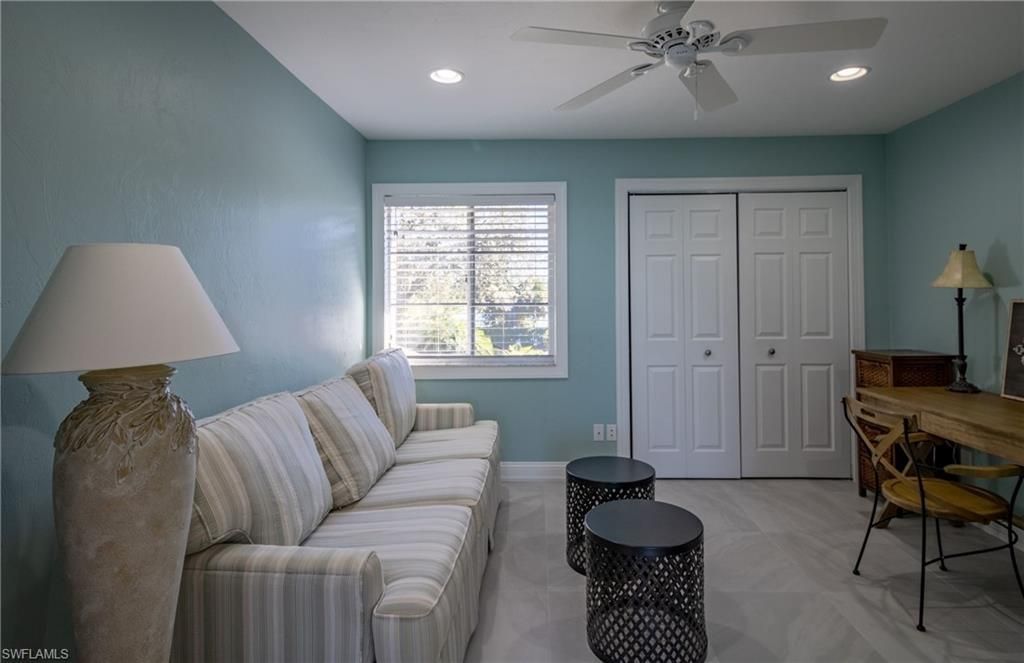 2611 Citrus Lake Dr, Unit C-203, Naples, FL 34109 Photo