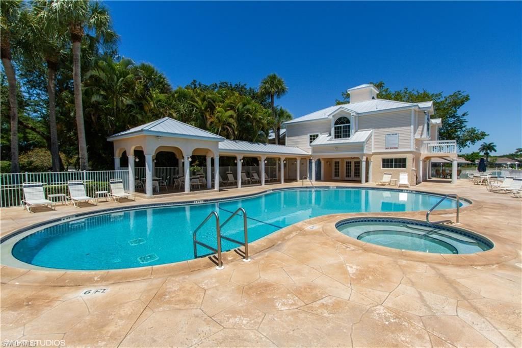 2611 Citrus Lake Dr, Unit C-203, Naples, FL 34109 Photo