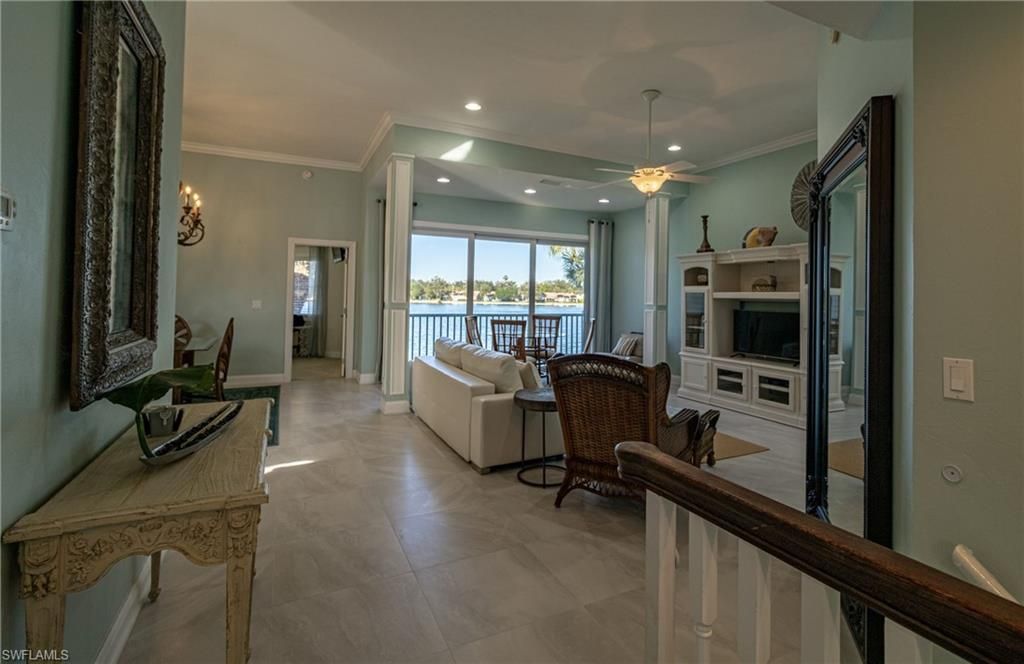 2611 Citrus Lake Dr, Unit C-203, Naples, FL 34109 Photo