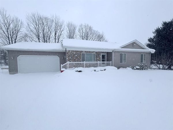 2009 Heritage Trail, Central Lake, MI 49622