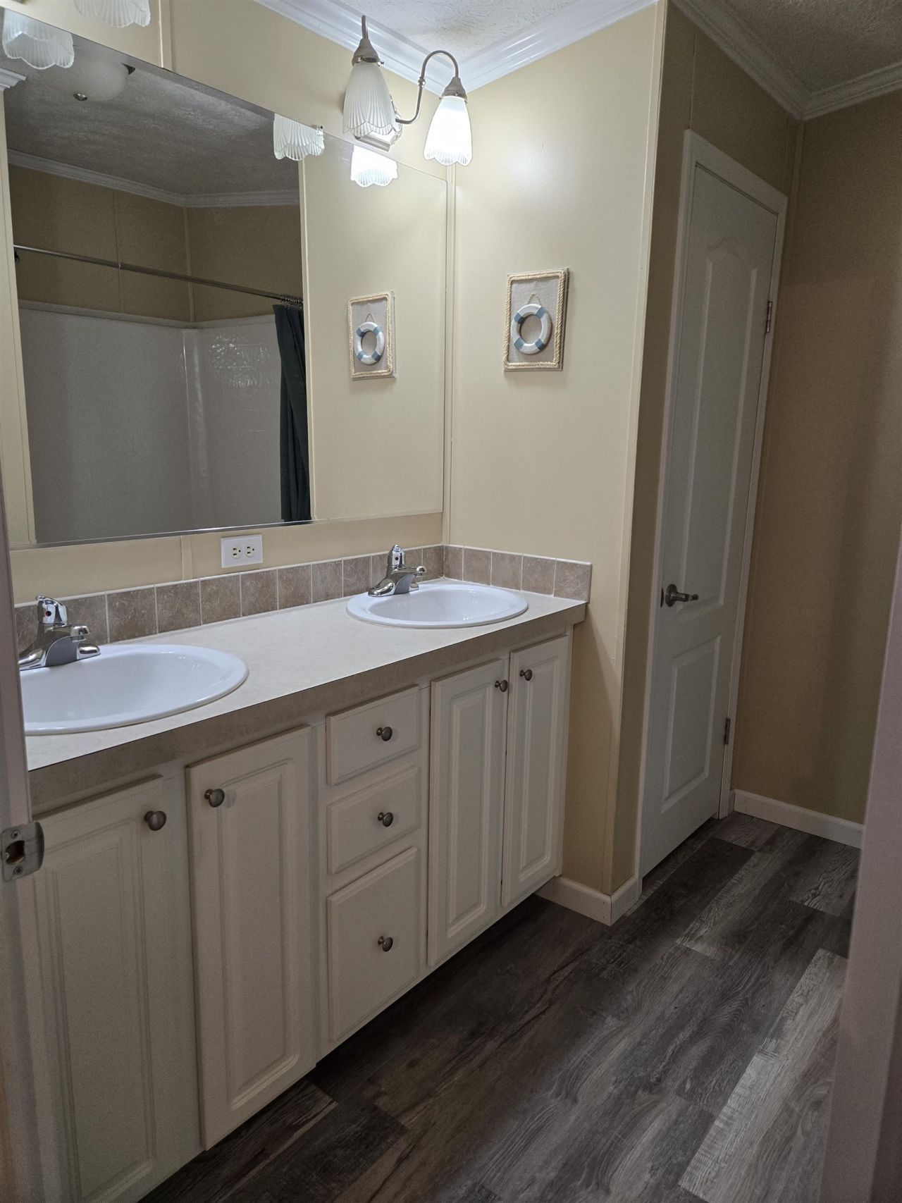 344 Clam Shell Circle Photo 17