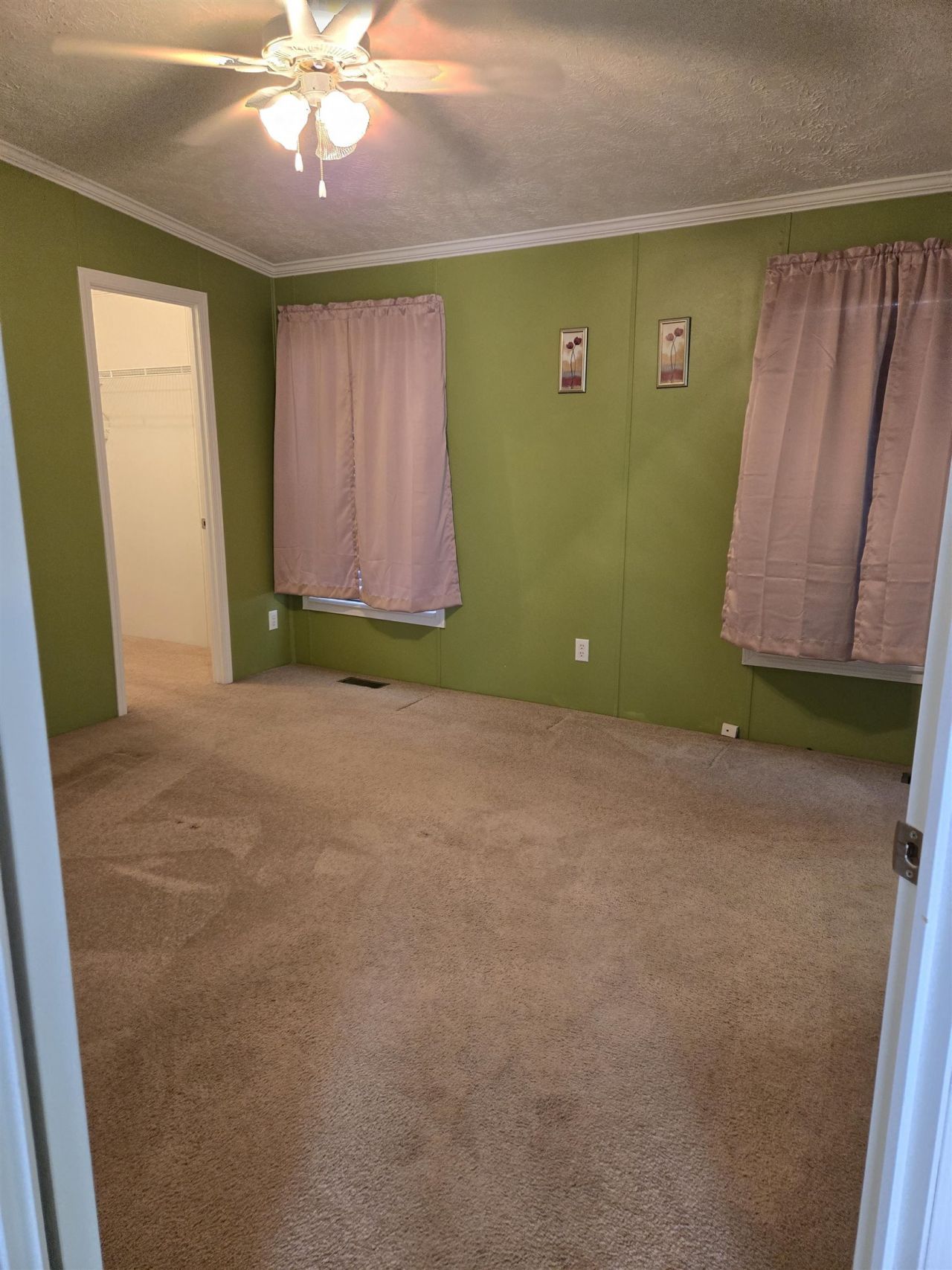 344 Clam Shell Circle Photo 18