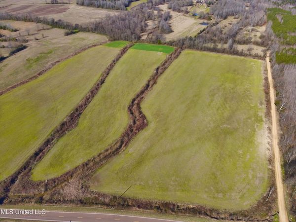 Springhill Road, Lexington, MS 39095