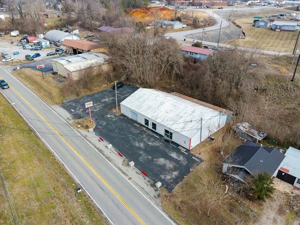 170 Mayberry St , Sparta, TN 38583