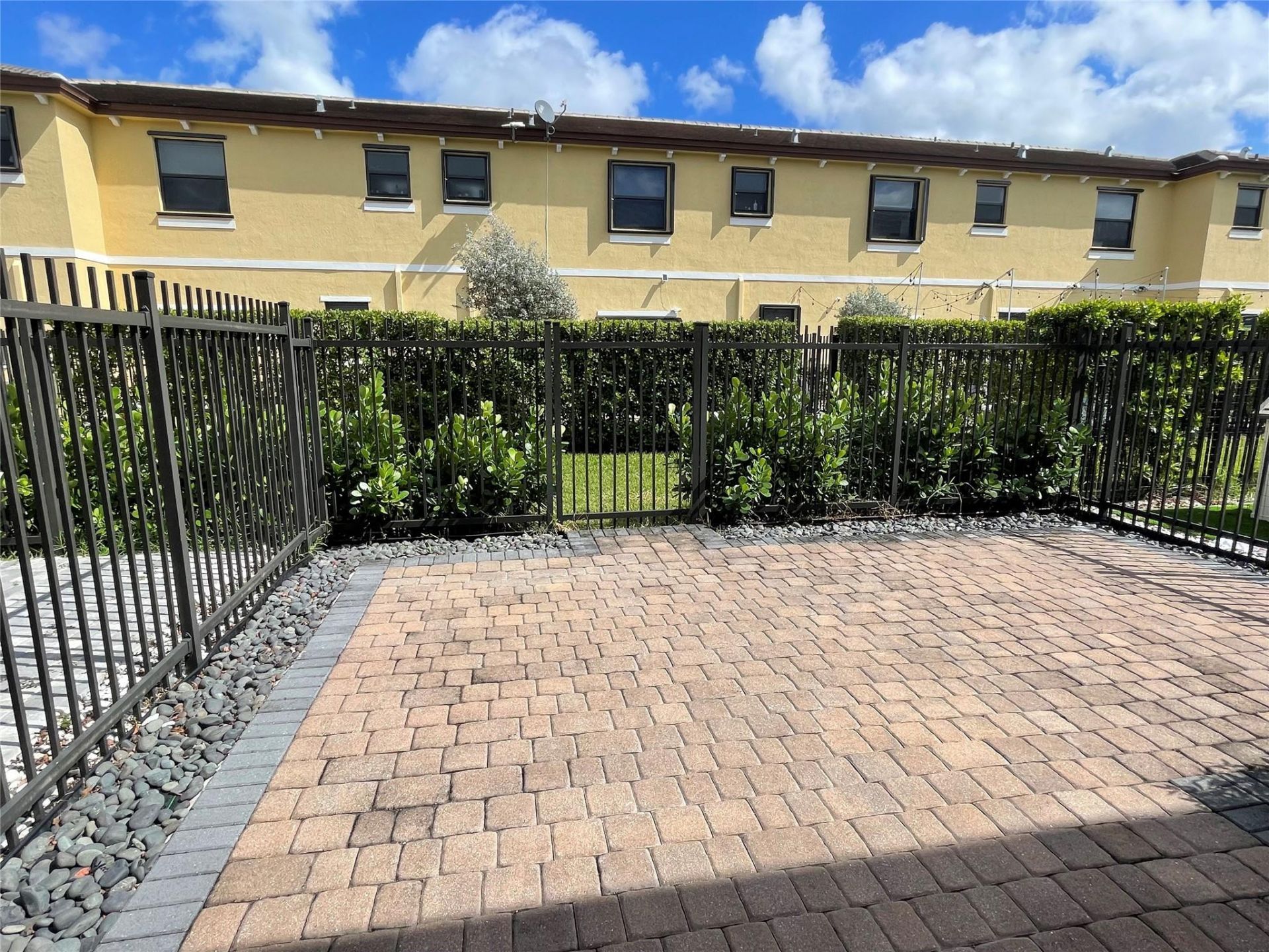 4678 Santa Cruz Way, Davie, FL 33314 Photo