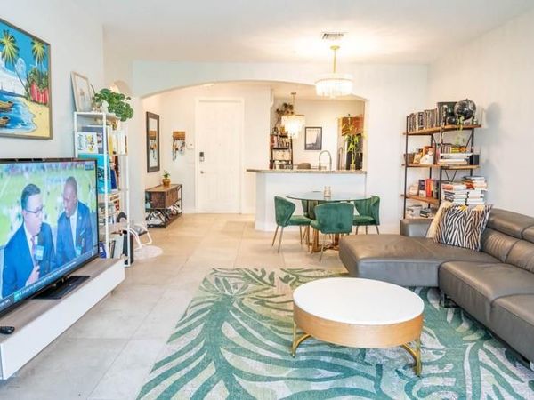 2901 NW 126 Avenue, Unit 2-327, Sunrise, FL 33323