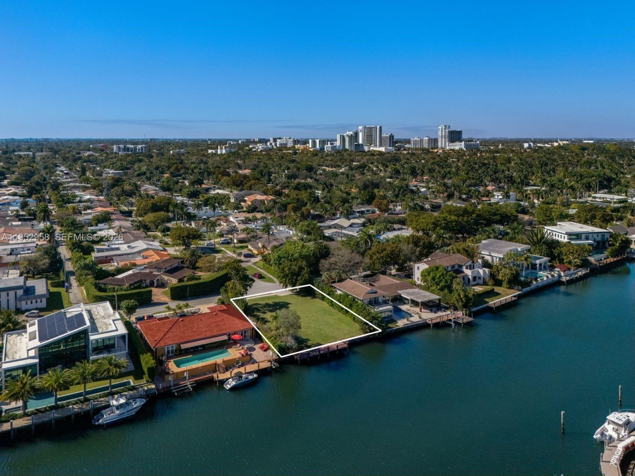 1101 Diplomat Pkwy , Hollywood, FL 33019 Photo