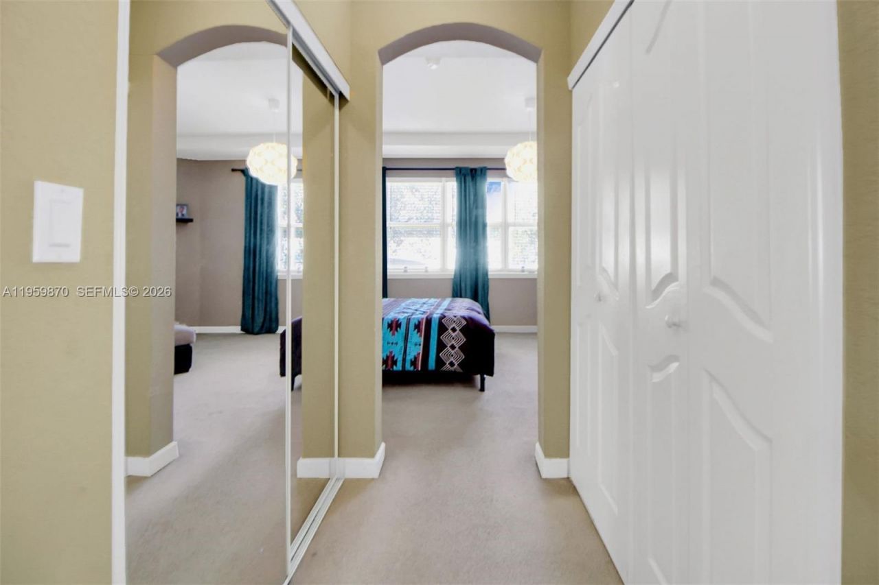 11531 NW 79th Ln, Doral, FL 33178 Photo