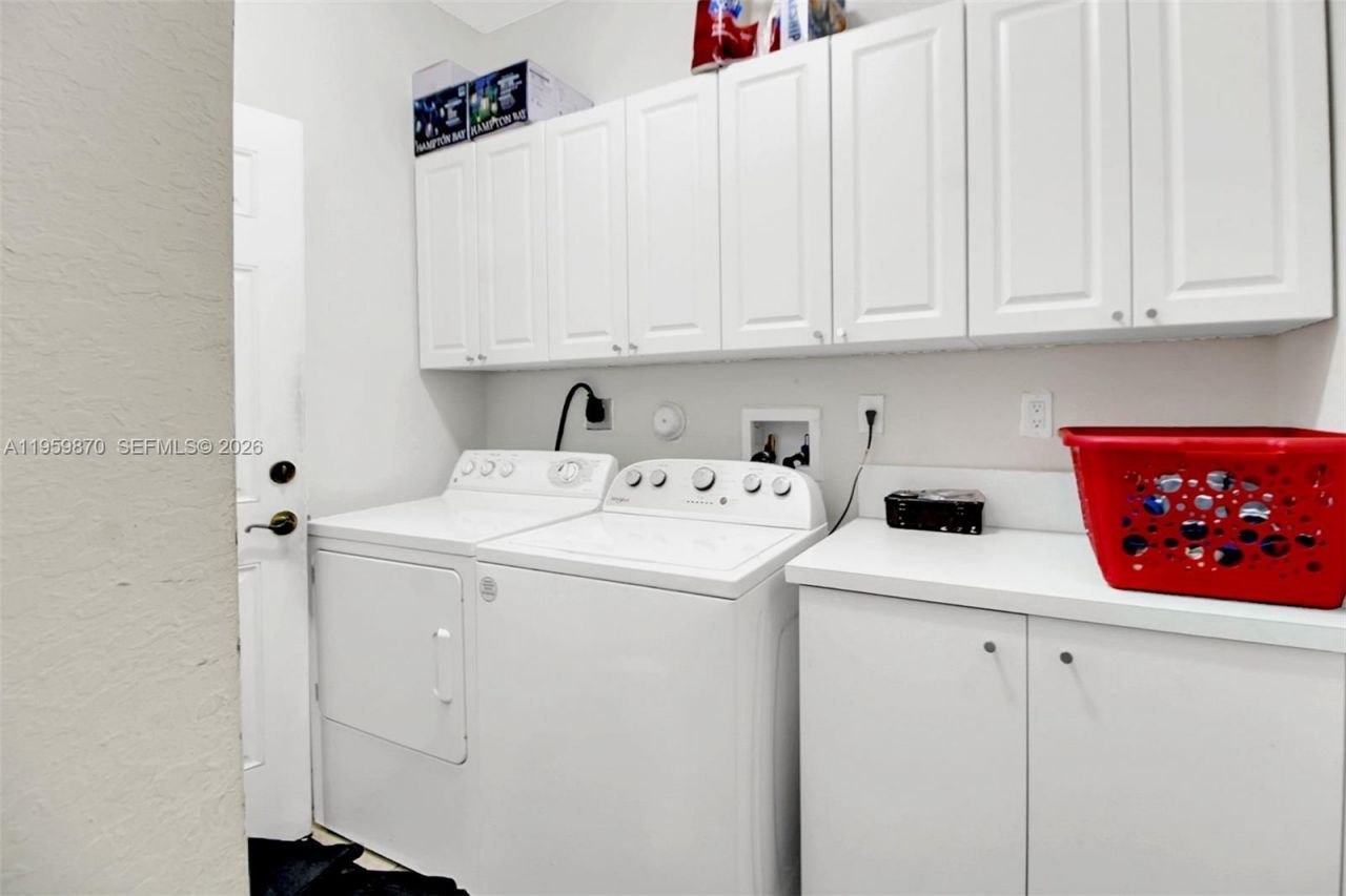 11531 NW 79th Ln, Doral, FL 33178 Photo