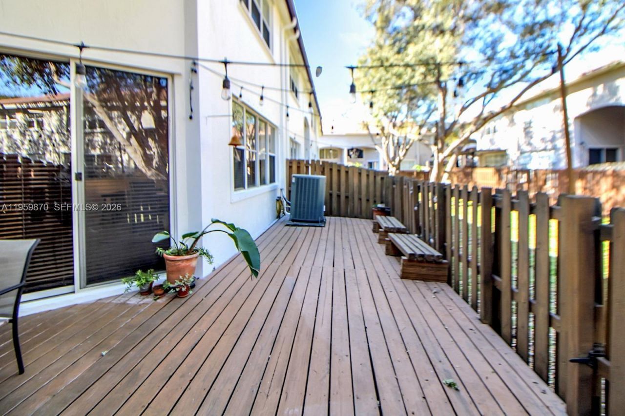 11531 NW 79th Ln, Doral, FL 33178 Photo