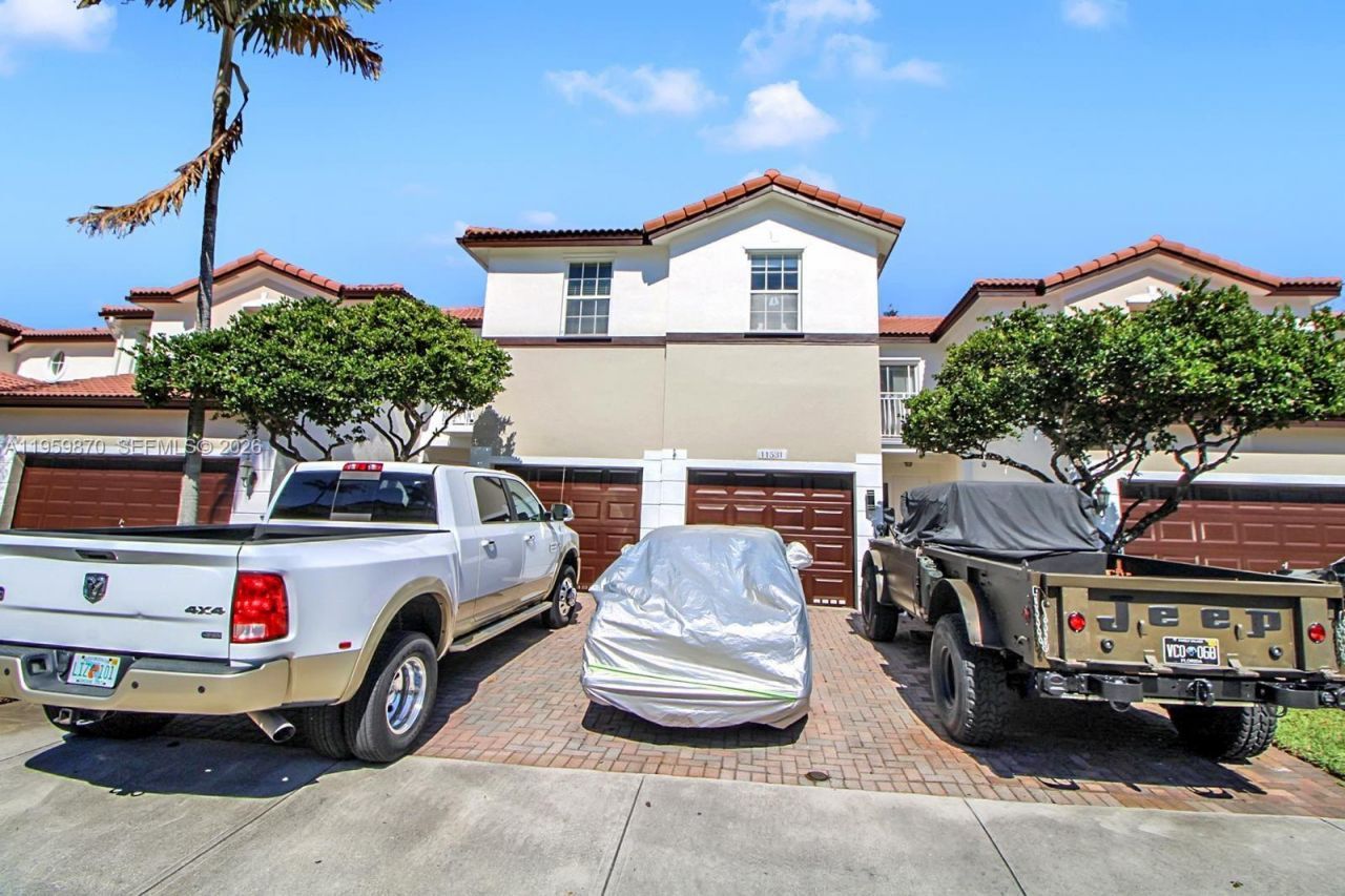 11531 NW 79th Ln, Doral, FL 33178 Photo