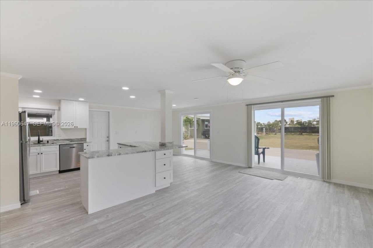 62 Kiowa, Fort Myers Beach, FL 33931 Photo