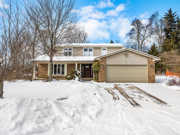 2211 Placid Way, Ann Arbor, MI 48105